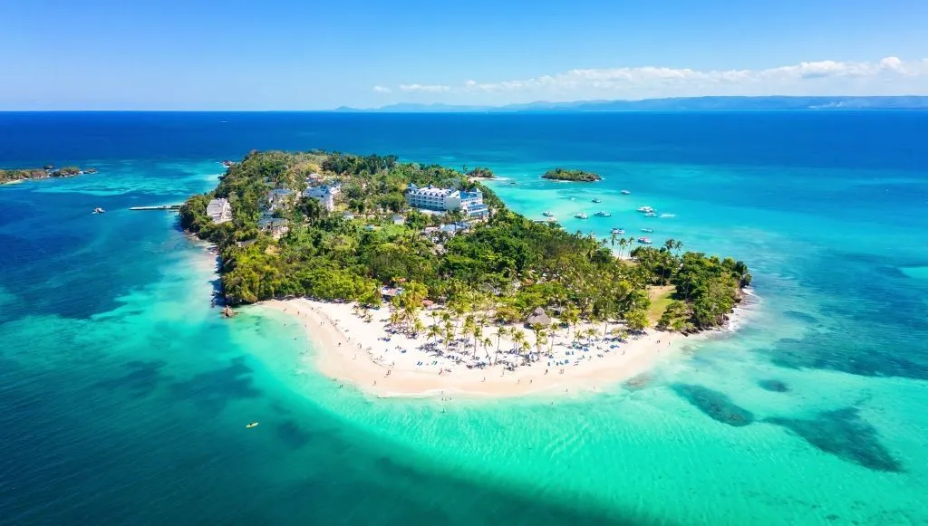 Los Haitises y Cayo Levantado · foto 2