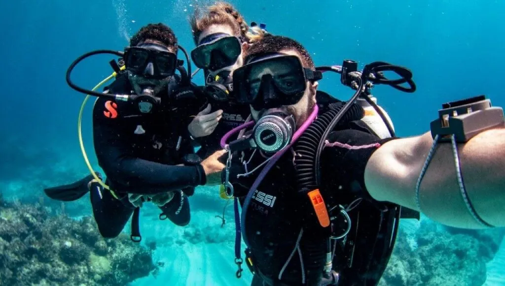 Buceo en Isla Catalina